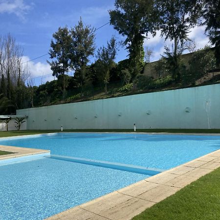 Apart T3 Com Piscina Tenis Ginasio E Parq Infant Lisboa Exterior foto