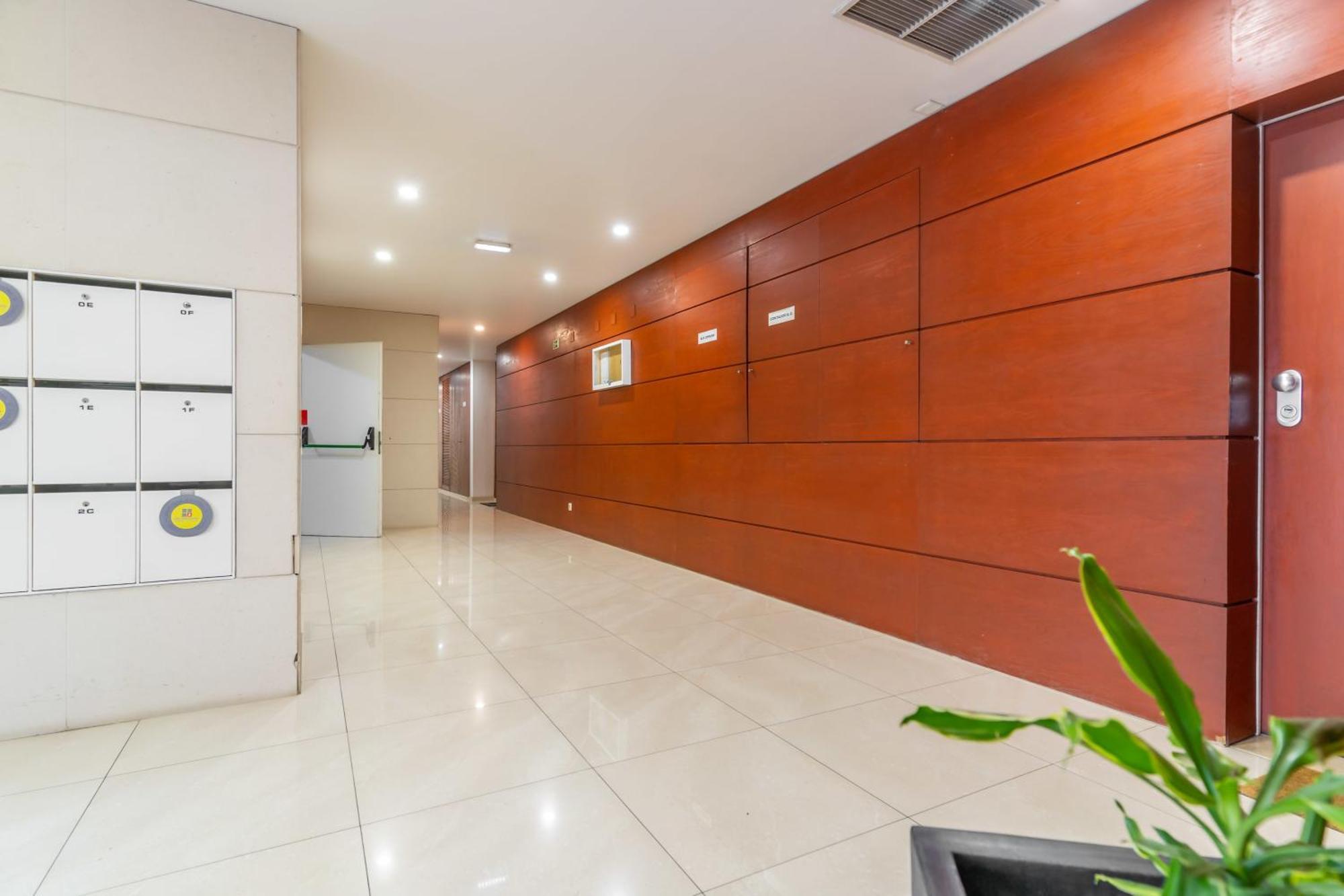 Apart T3 Com Piscina Tenis Ginasio E Parq Infant Lisboa Exterior foto