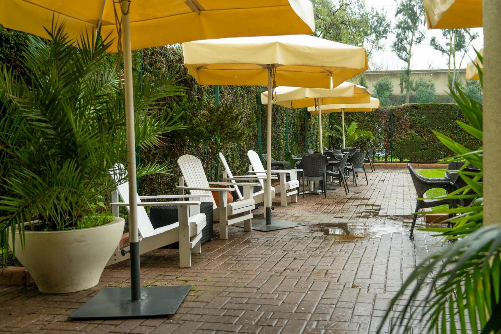 Apart T3 Com Piscina Tenis Ginasio E Parq Infant Lisboa Exterior foto